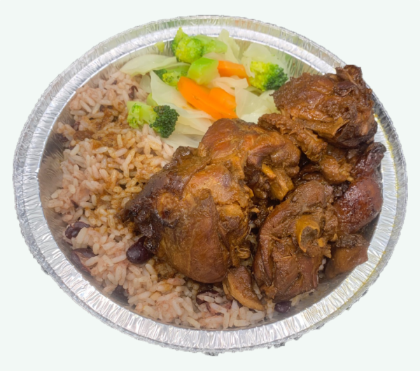 Picture of a Medium Stew Chicken Meal